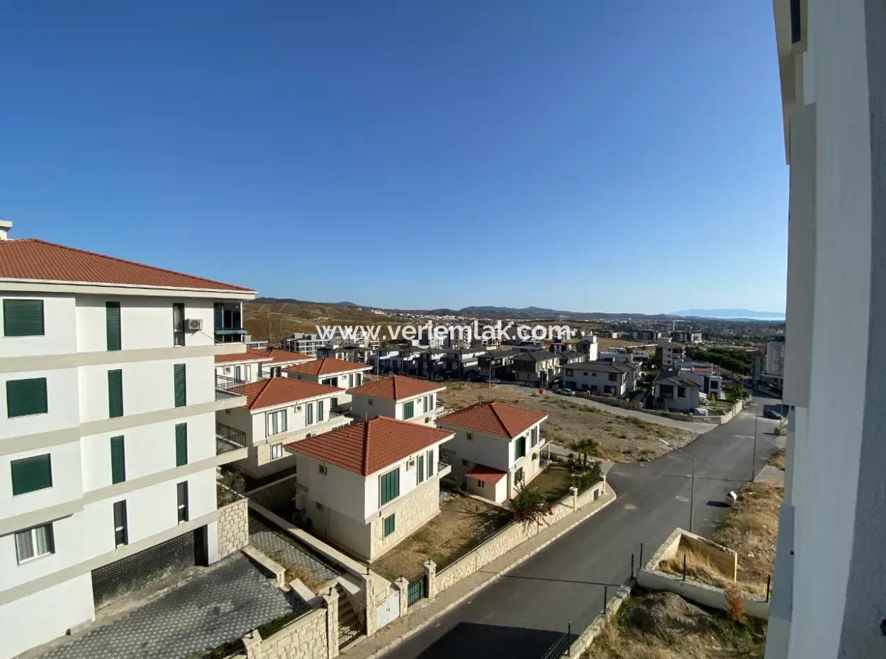 2 1 Apartment For Sale In Seferihisar Çolakibrahim Bey Neighborhood