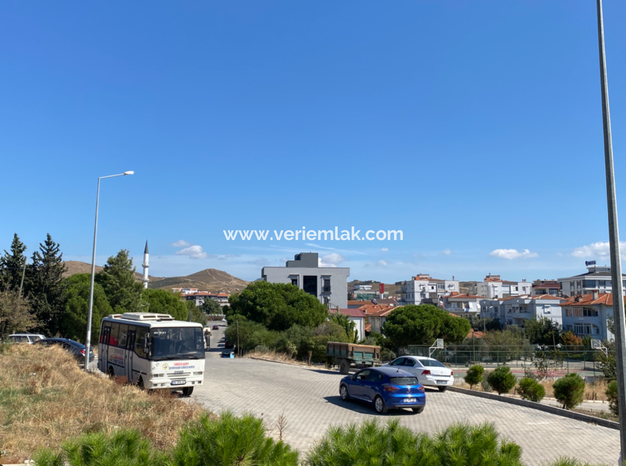 3 1 Apartment For Sale With Indoor Kitchen In Seferihisar Gözsüzler Area