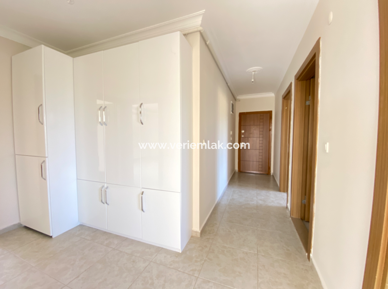 3 1 Apartment For Sale With Indoor Kitchen In Seferihisar Gözsüzler Area