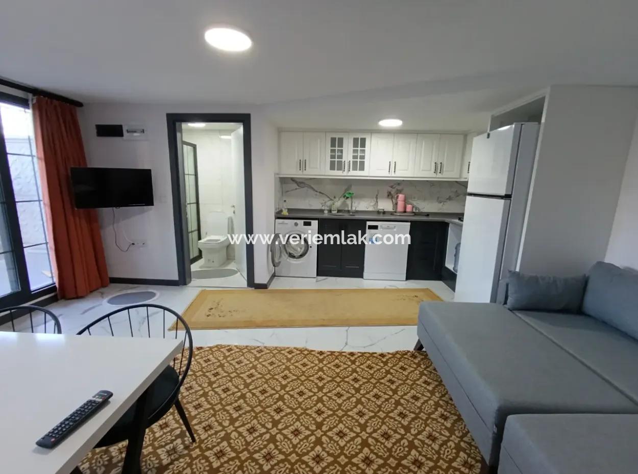 1 1 Garden Apartment For Rent In Seferihisar Gözsüzler