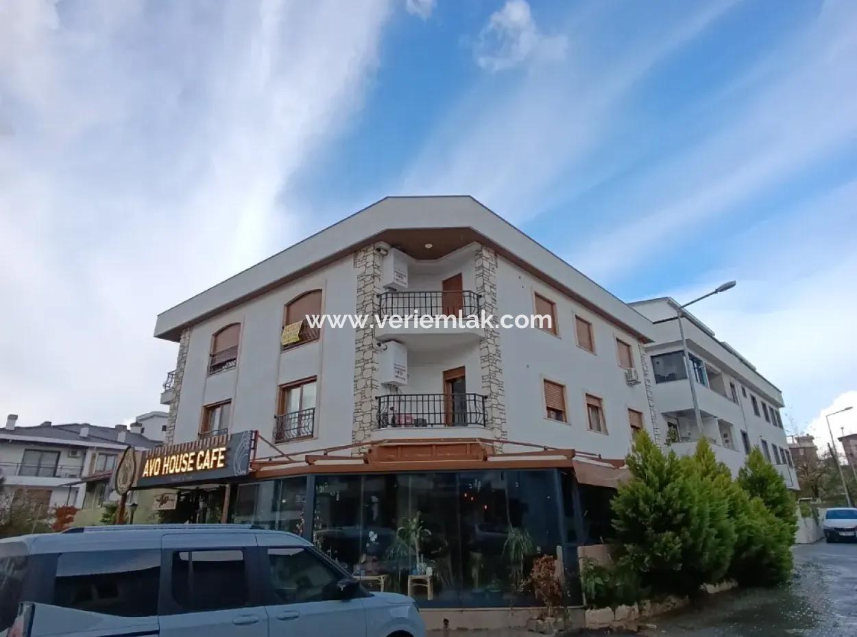 Duplex House In Güzelbahçe Yelki, Corner Location On Alaçatı Street!