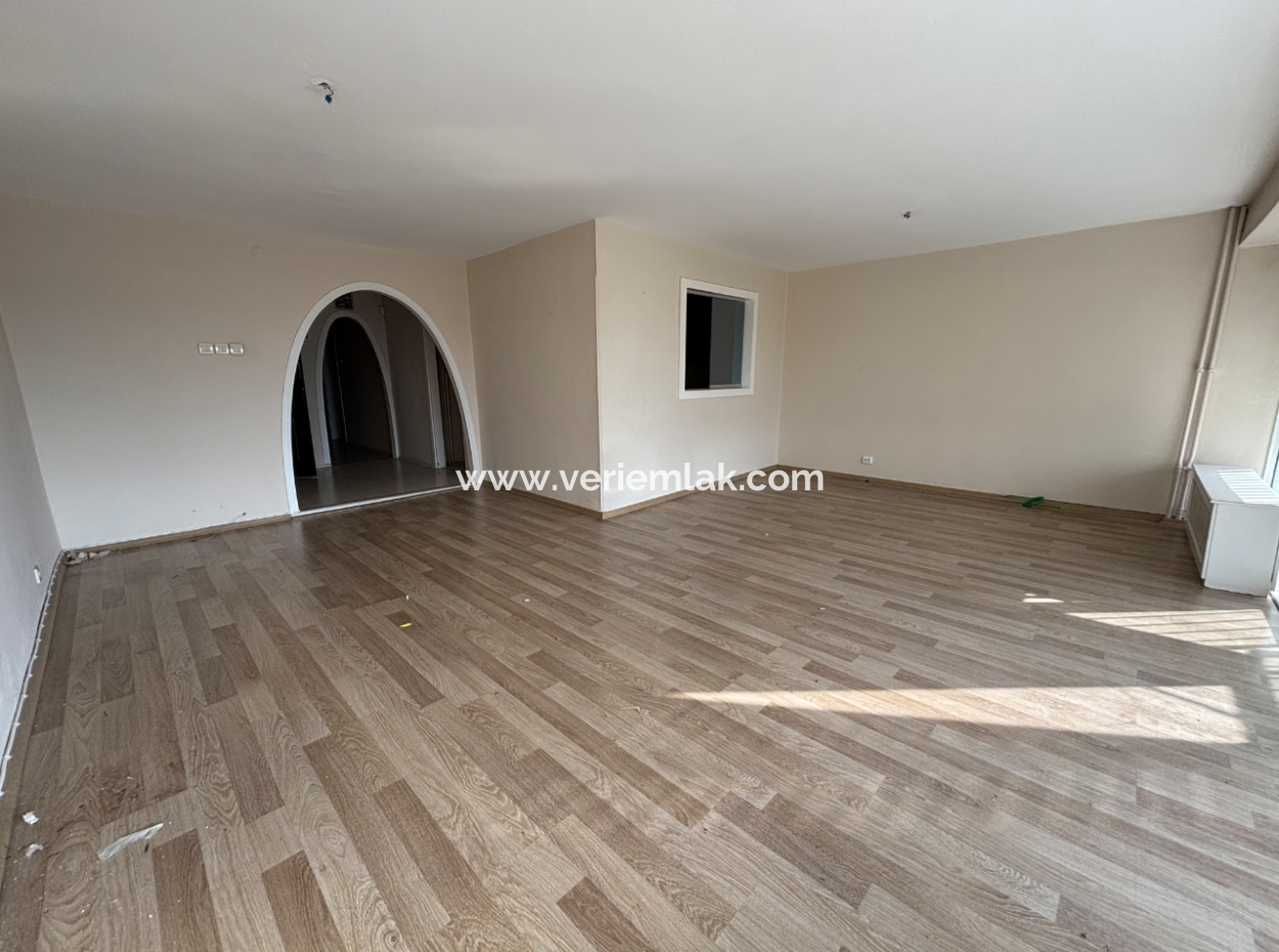 3 1 115M2 Flat For Rent With Fair Front In Alsancak Kahramanlar!