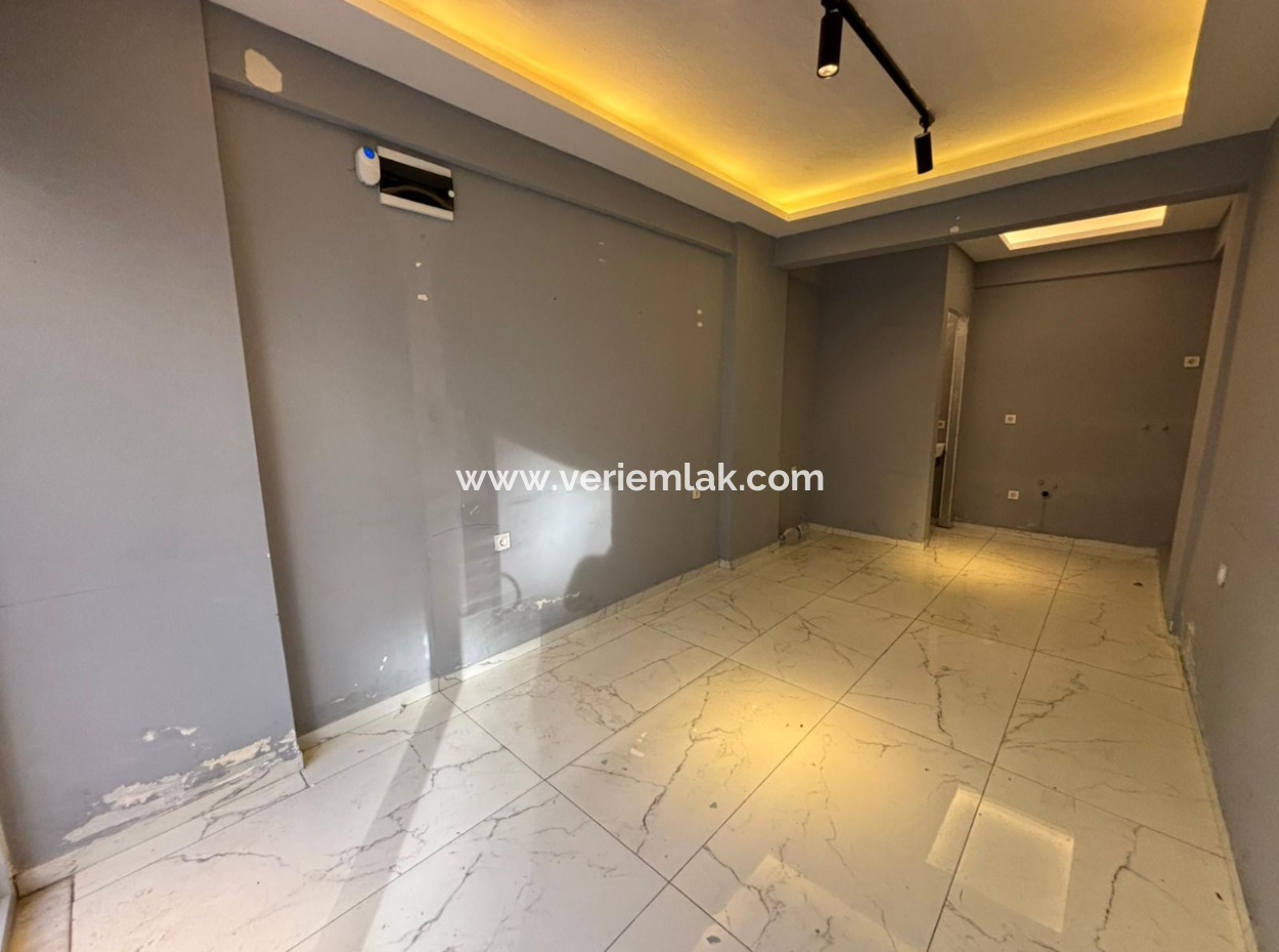 Shop For Rent On Akıncılar Street In Alsancak Karhramanlar!