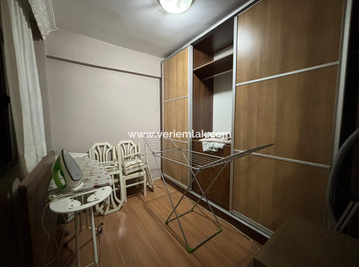 Alsancak Architect Sinanda Gazi Hospital And Izban Near 3 1 120 M2 Furnished Apartment For Rent!