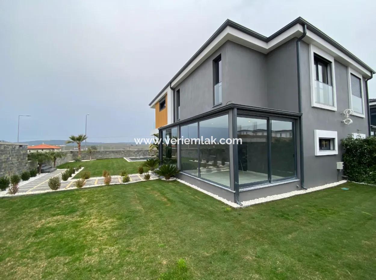 5 1 Villas With Detached Pool In Düzce Bahcesehir From Veri!