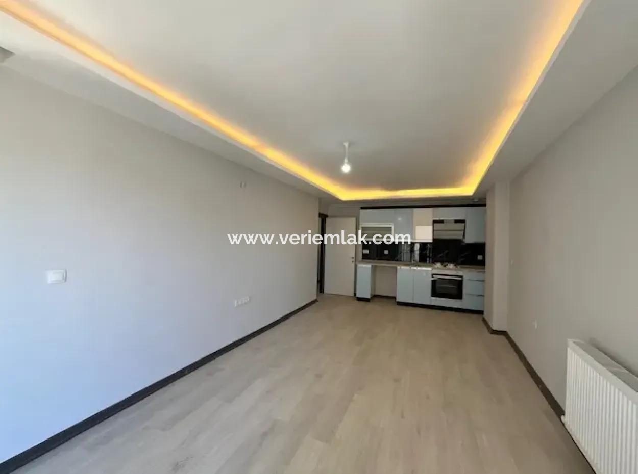 2 1 Brand New Apartment For Sale In Seferihisar Hidirlik Neighborhood