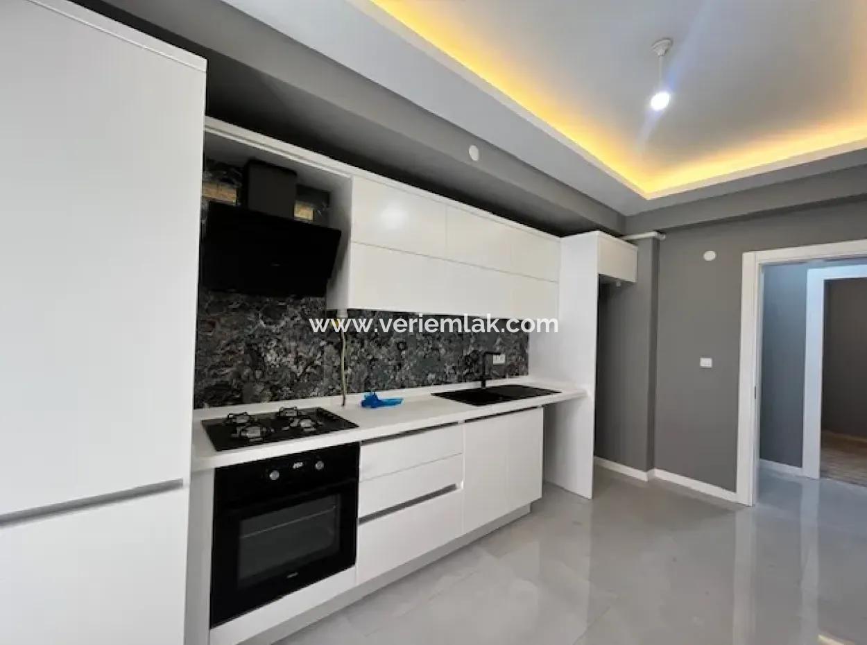 2 1 Apartment With Closed Kitchen Near Mehmet Izdal In The Center Of Seferihisar