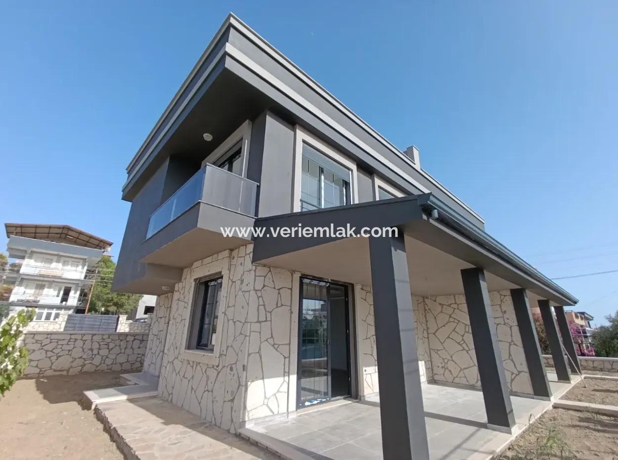 450M 3 1, 160M2 Kelepir New Villa To The Sea In Seferihisar Elmastaş