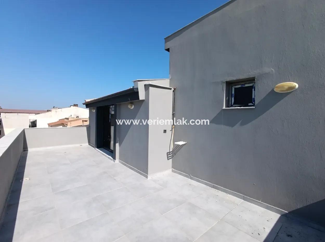 Brand New Apartment In The Center Of Seferihisar With Duplex And Terrace!