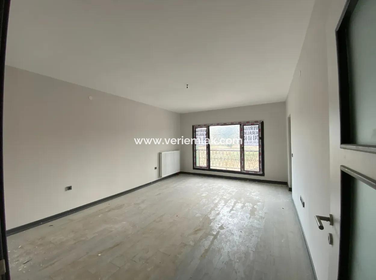 3 1 Free Top Floor Apartment For Rent In Seferihisar Toki