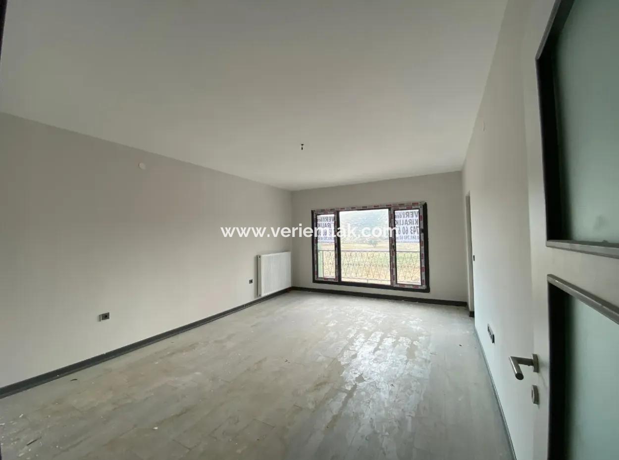 3 1 Free Top Floor Apartment For Rent In Seferihisar Toki