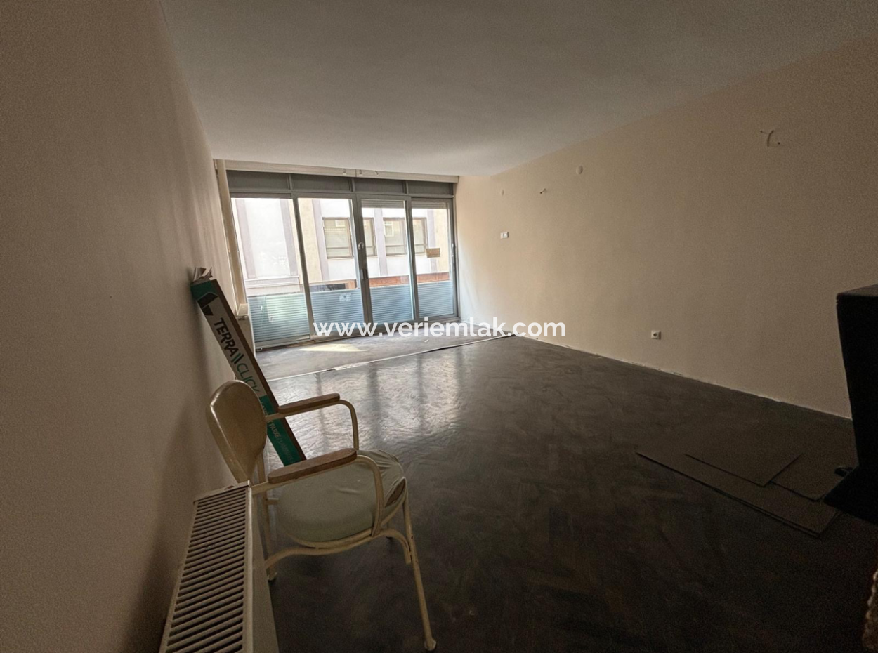 Alsancak Tevfik Fikret, Flat For Rent Near 9 Eylül Rectorate