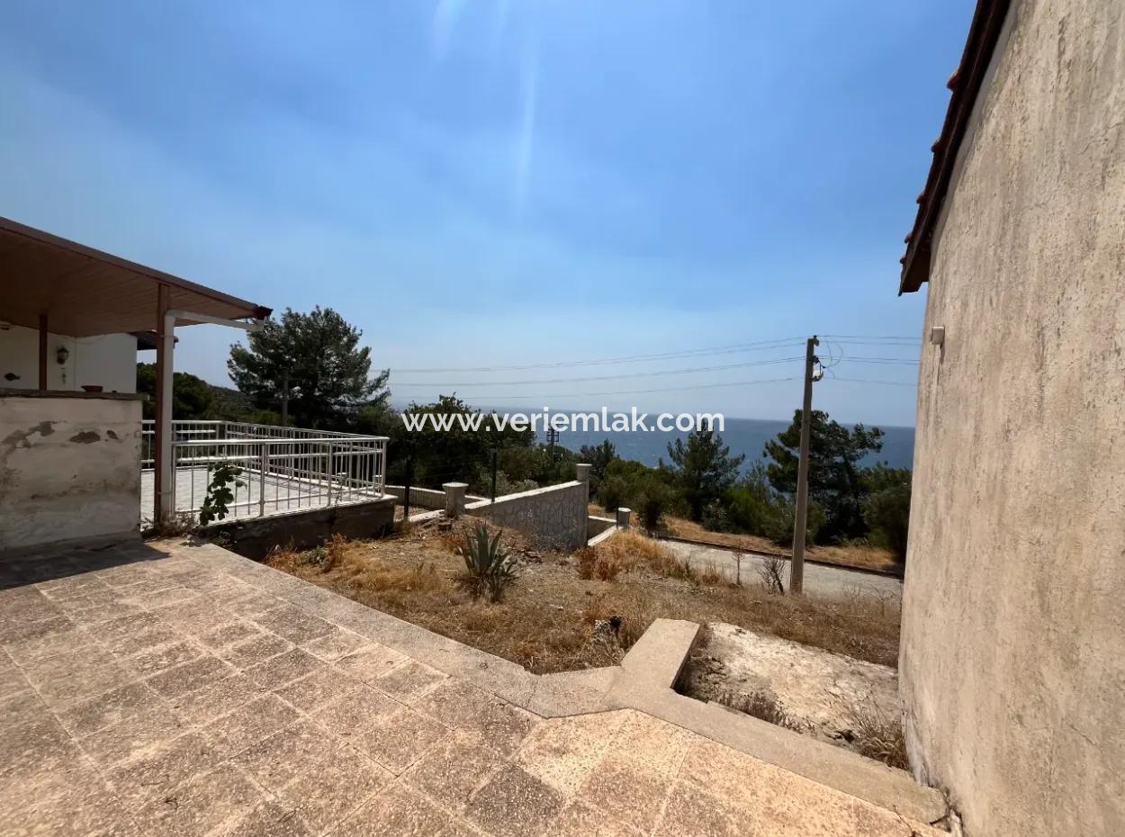 Ready For Renovation! Private Cottage For Sale In Dogankent Complex 