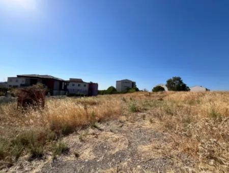 1500M² Land For Investment In Seferihisar Bahçeşehir Region