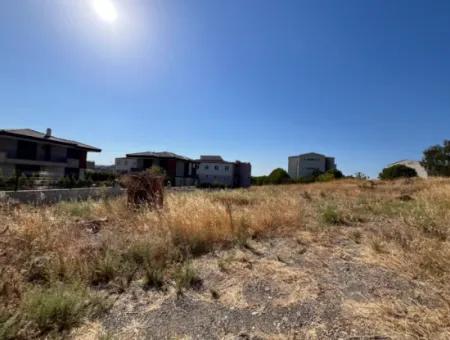 1500M² Land For Investment In Seferihisar Bahçeşehir Region