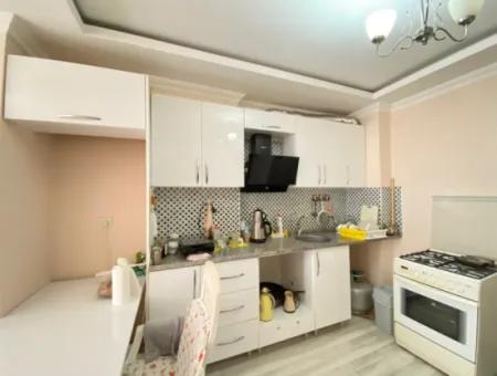 3 1 Apartment For Sale With Natural Gas Elevator In The Center Of Seferihisar Bazaar