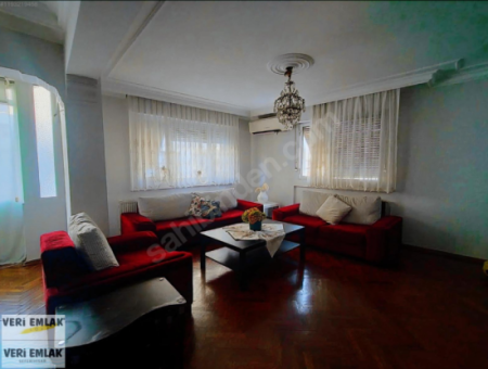 I Present To You My Most Prestigious Apartment In Alsancak Talatpaşa Boulevard, Which Smells Of History.