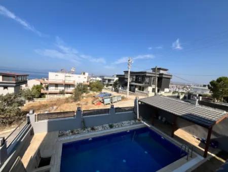 Corner Villa With Sea View And Detached Pool In Akarca Elmastaş