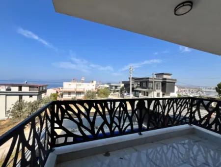 Corner Villa With Sea View And Detached Pool In Akarca Elmastaş