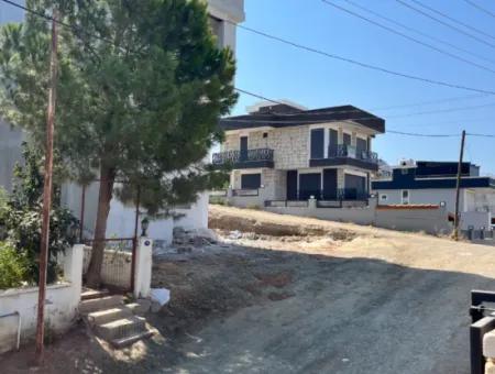 289 M² Land Suitable For Detached Villa Construction In Seferihisar Elmastaş District