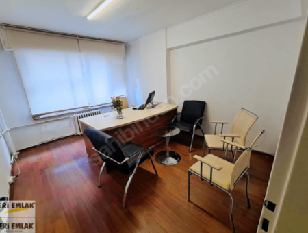 Office / Office For Rent On Alsancak Kıbrıs Martyrs Street