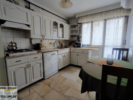 Apartment For Rent On Alsancak Talatpaşa Boulevard