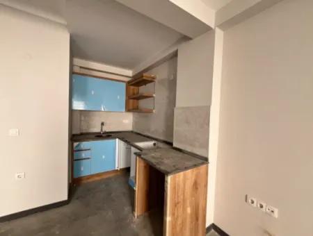 Brand New And Modern Apartment In Seferihisar City Center!