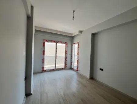 Zero 1 1 Apartment Opportunity In Seferihisar Camiikebir District, Gözsüzler District!