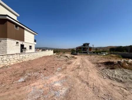 440 M² Villa Zoned Land To Make A Premium In Seferihisar Düzce Neighborhood