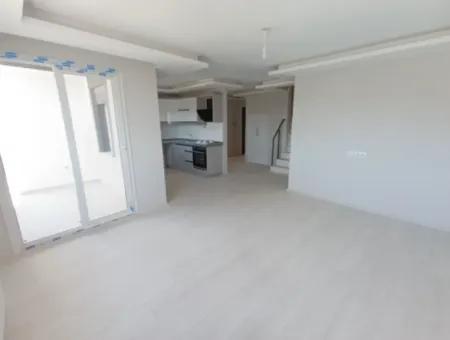 4 In 1 Duplex Apartment With Large Terrace In Çolakibrahimbey Neighborhood, On The Seferihisar Izmir Road!