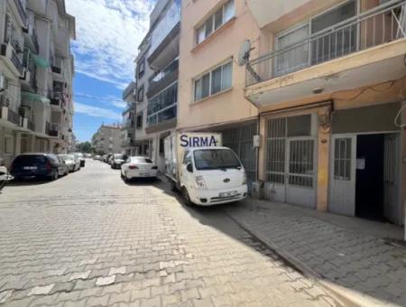 Shop For Rent In Seferihisar City Center, Near Garanti Bank!