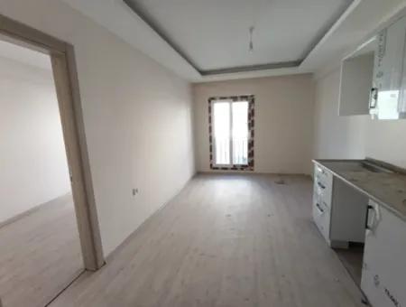 Brand New 1 1 Apartment In Seferihisar City Center, Çolakibrahimbey!