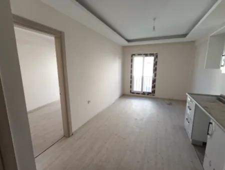 Brand New 1 1 Apartment In Seferihisar City Center, Çolakibrahimbey!