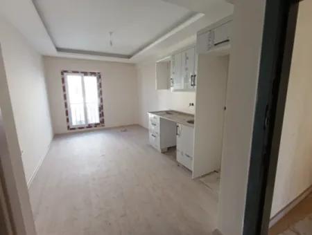 Brand New 1 1 Apartment In Seferihisar City Center, Çolakibrahimbey!