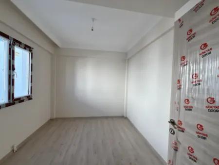 New Life Opportunity In Seferihisar: Modern 1 1 Apartment