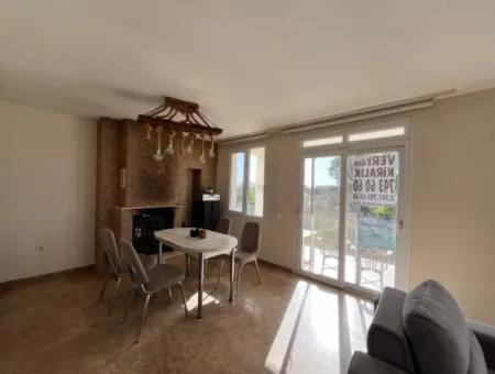 Detached Villa For Rent In Seferihisar Ulamış Yeşilkent Apartments