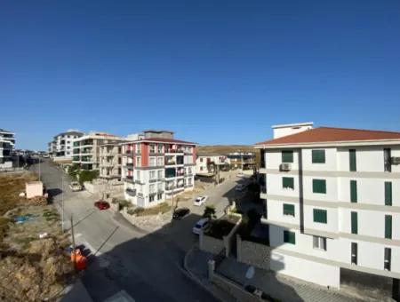 2 1 Apartment For Sale In Seferihisar Çolakibrahim Bey Neighborhood