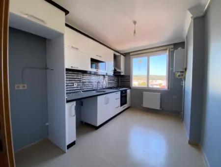 3 1 Apartment For Sale With Closed Kitchen In Corner Location In Seferihisar Hidirlik Neighborhood