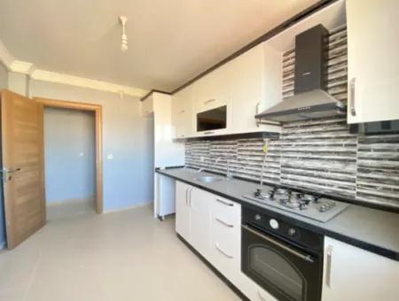 3 1 Apartment For Sale With Closed Kitchen In Corner Location In Seferihisar Hidirlik Neighborhood