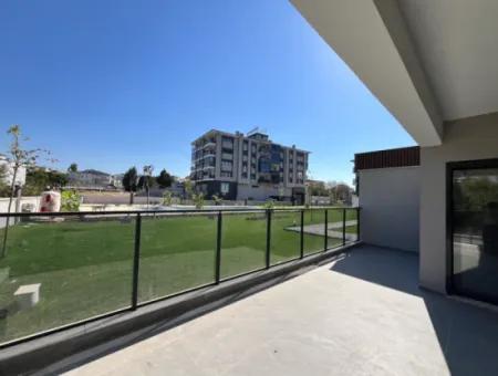 Brand New 3 1 Apartment In A Complex With Pool In Seferihisar | 140 M² | En-Suite Bathroom | Separate Kitchen | Terrace With View | Large Landscaping Areas | Spacious Living