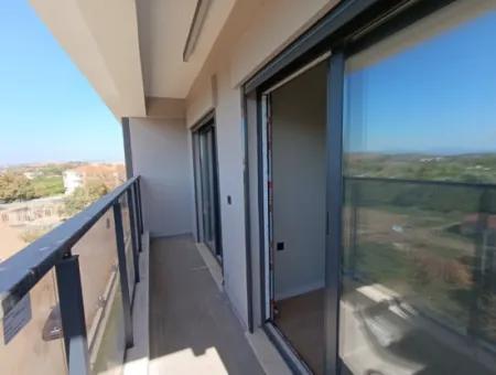 In A Complex With A Pool In Seferihisar 4. Floor 3 In 1 Apartment With Balcony | 140 M² | En-Suite Bathroom | Separate Kitchen | Balcony With View | Large Landscaping Areas