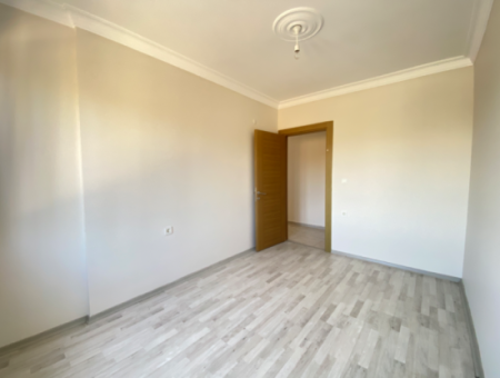 3 1 Apartment For Sale With Indoor Kitchen In Seferihisar Gözsüzler Area