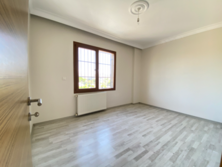 3 1 Apartment For Sale With Indoor Kitchen In Seferihisar Gözsüzler Area