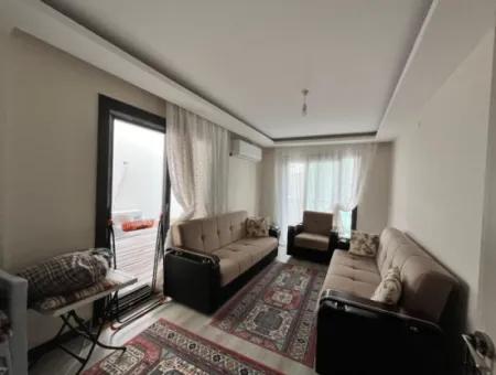 Unmissable Opportunity In Seferihisar Pazaryeri: 2 1 Apartment For Sale With Terrace And Balcony