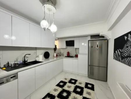 Seferihisar Bazaar Center, 3 1, Fully Renovated, Free Sale Apartment