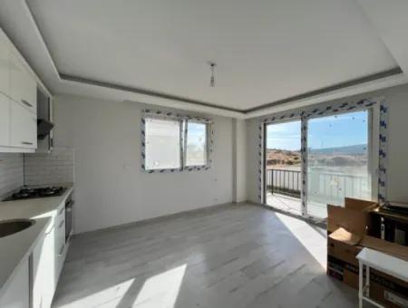 Brand New Apartment For Sale In A Central Location On Gözsüzler Street In Seferihisar Camikebir District