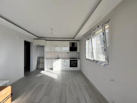 Brand New Apartment For Sale In A Central Location On Gözsüzler Street In Seferihisar Camikebir District