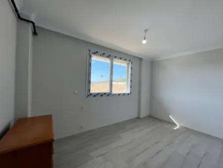 Brand New Apartment For Sale In A Central Location On Gözsüzler Street In Seferihisar Camikebir District