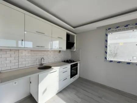 Brand New Apartment For Sale In A Central Location On Gözsüzler Street In Seferihisar Camikebir District