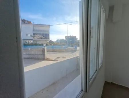 Close To Sığacık Marina, Cost-Free, Modern Apartment For Rent!